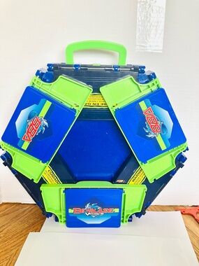 Beyblade V Force Foldable Mobile Stadium Only Takara 2003 Green Blue Has Handle